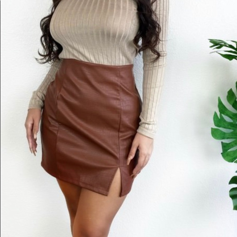 EMILY SKIRT - TAN